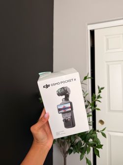 DJI Osmo Pocket 4