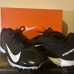 Nike Vapor Fast Flex cleats