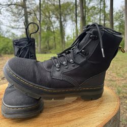 DOC MARTENS BOOT