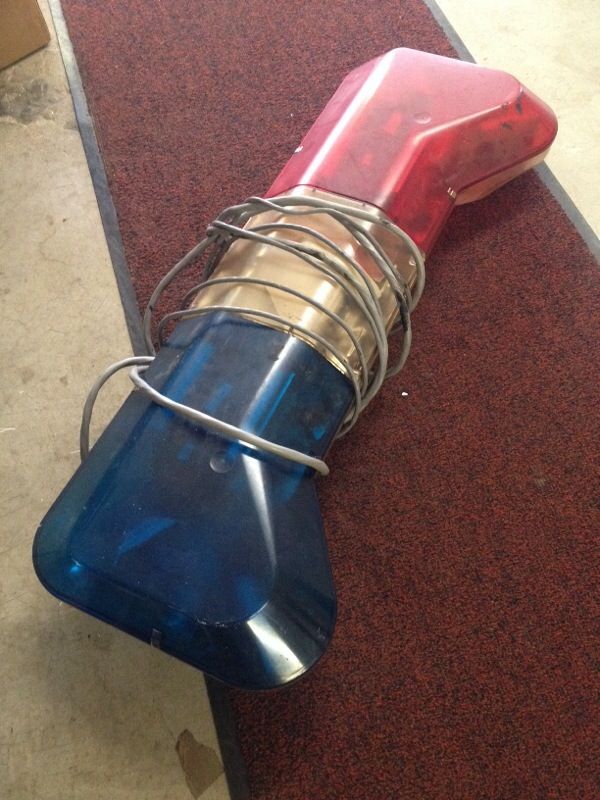 Vintage police light bar