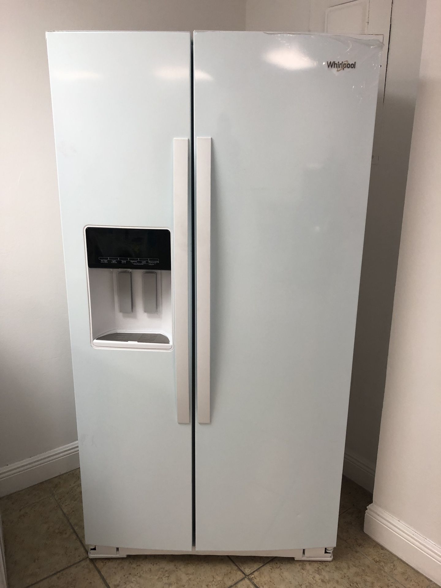 Whirlpool 21. Cu. ft. Side by Side Refrigerator Counter Depth EZ FINANCING AVAILABLE!