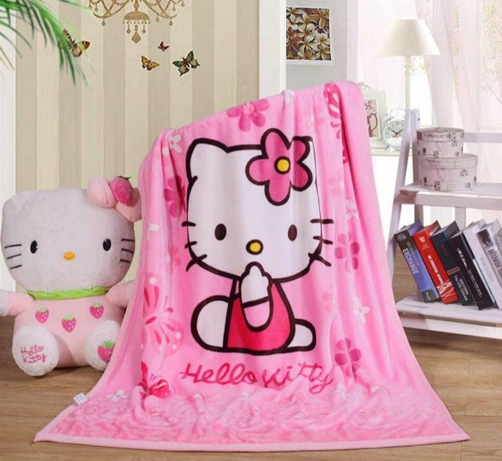 Plush Hello Kitty Blanket