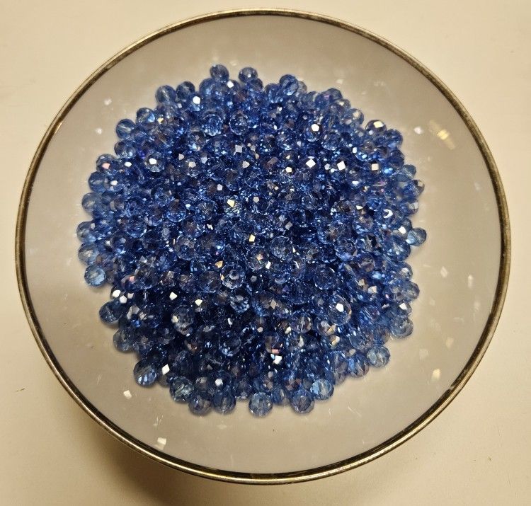 Beads for Crafting and Jewelry (DeZavala/Lockhill Selma)