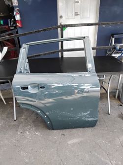 Honda HR-V 2023-2026 right passenger side rear door oem