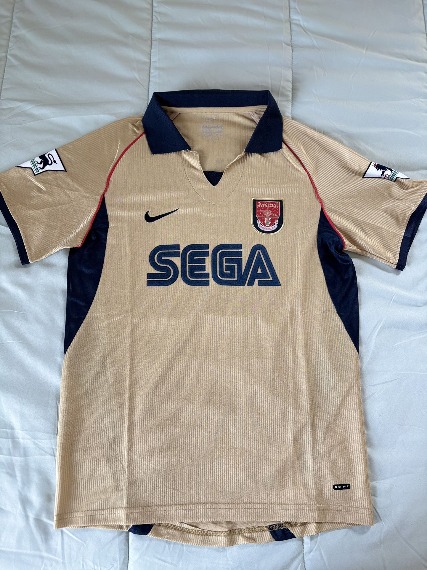 Retro Arsenal FC Jersey (Henry)
