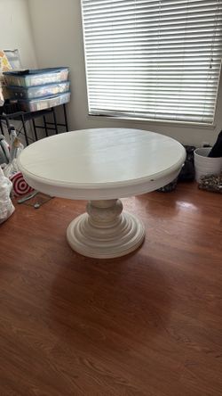 White dining room table