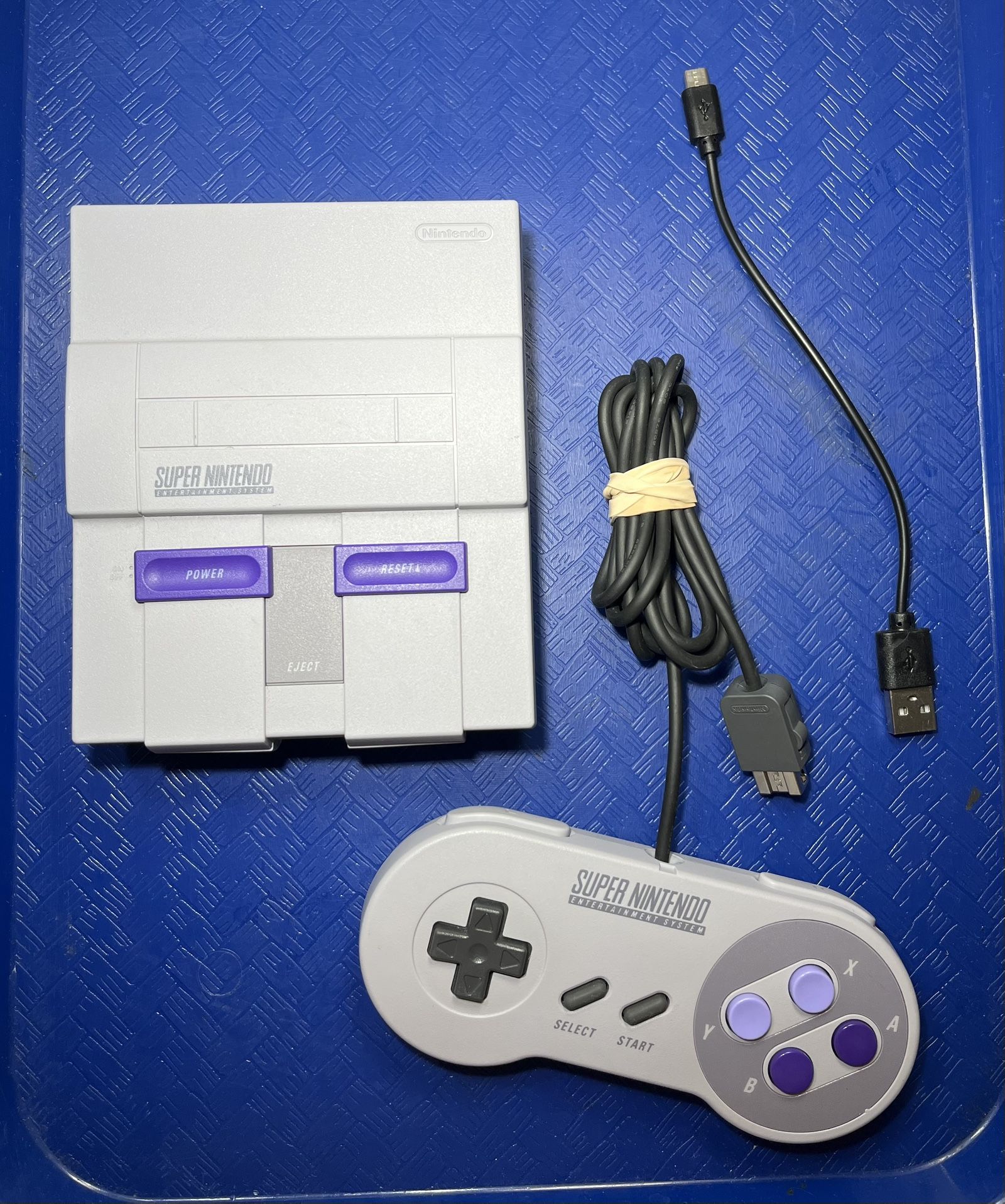 Super Nintendo SNES Classic Edition Mini Control Deck CLV-201 Controller CLV-202 Retro Video Games Authentic Gray Purple Console Entertainment System