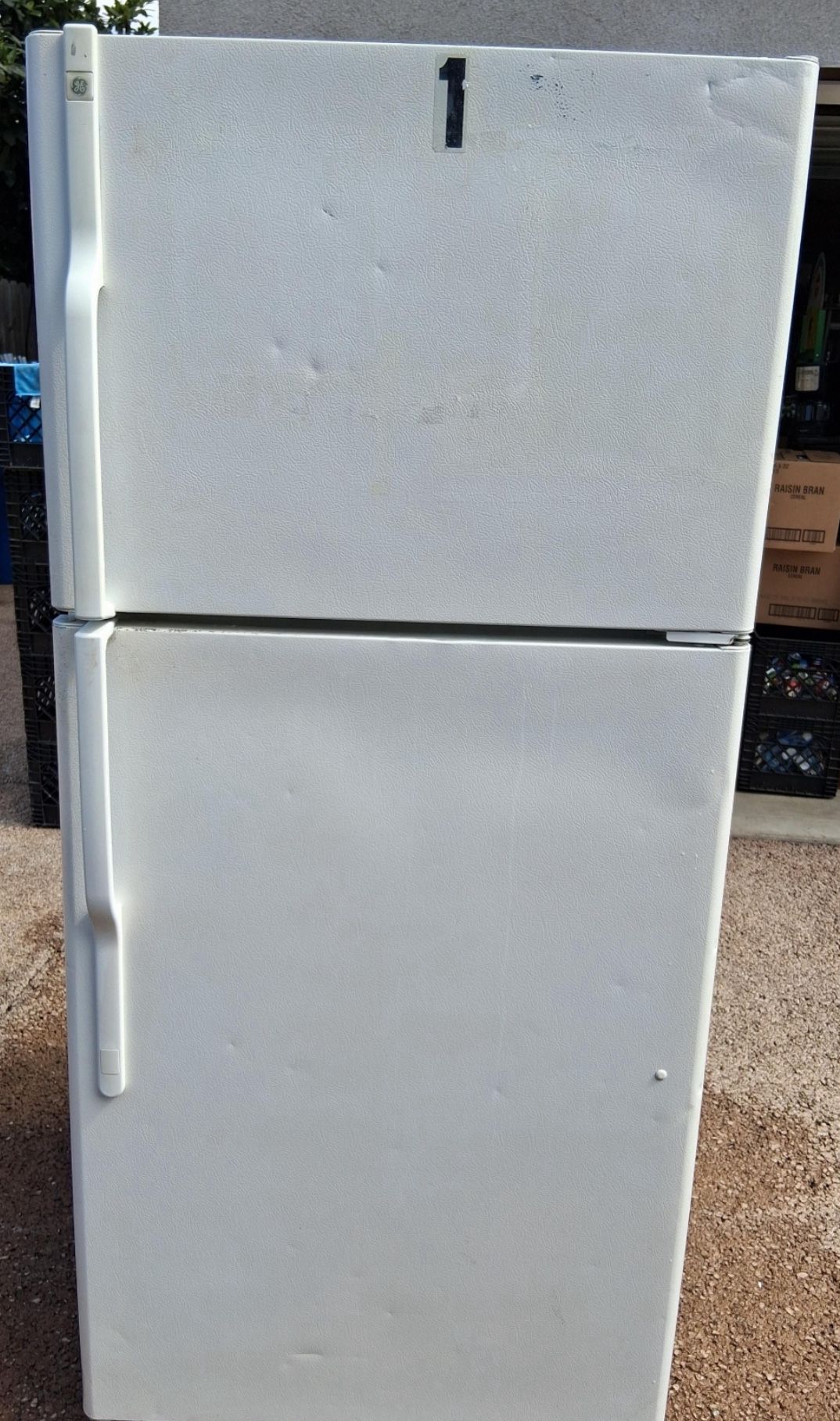 GE Refrigerator