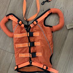 ORANGE LIKE NEW MEDIUM DOG HARNESS & LEAD