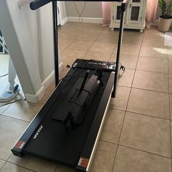 Treadmill/walking pad