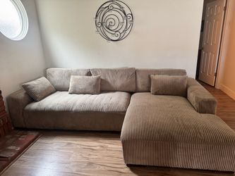 2 Piece Sectional