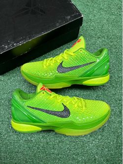 NIKE KOBE 6 GRINCH 2020 SIZE 9