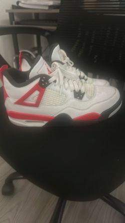 JORDAN 4 RED AND WHITE COLORWAY