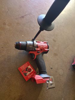 Milwuakee Hammer Drill