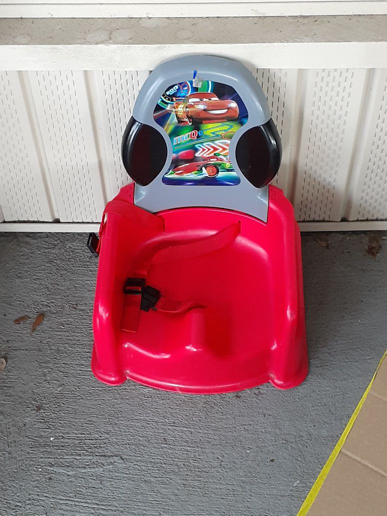 cars booster seat