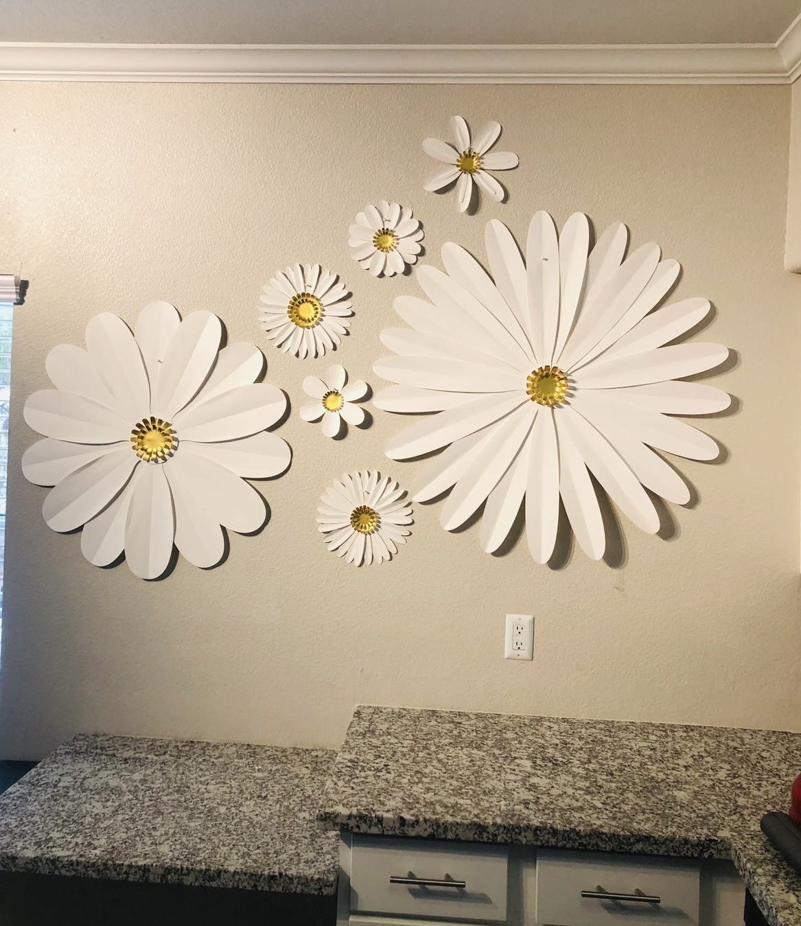 Paper Flowers/Set Of Daizies Paper Flowers