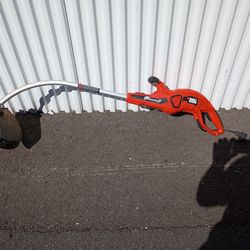 Electric weed wacker