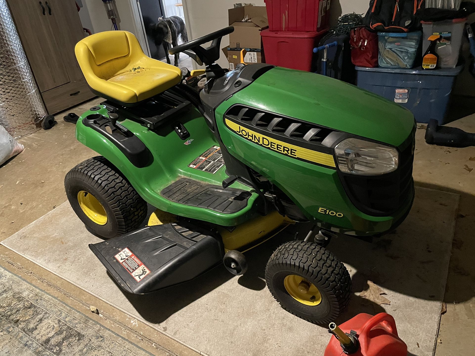 John Deere E100 Ride Mower for Sale in Huntersville, NC OfferUp