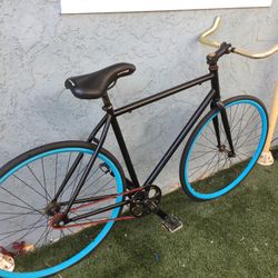 Bike 🚲 700 Fixie Good Condition 55cm