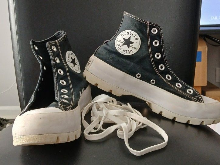 Converse Chuck Taylor All Star. Lugged Black/White Platform Sneakers. Women Sz 8