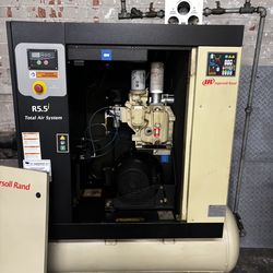 Ingersoll Rand Air compressor