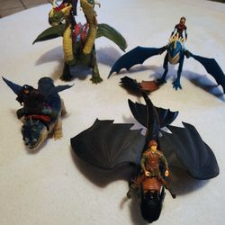 Used Dreamworks Dragons, How to Train your dragon 🐉Toys.
