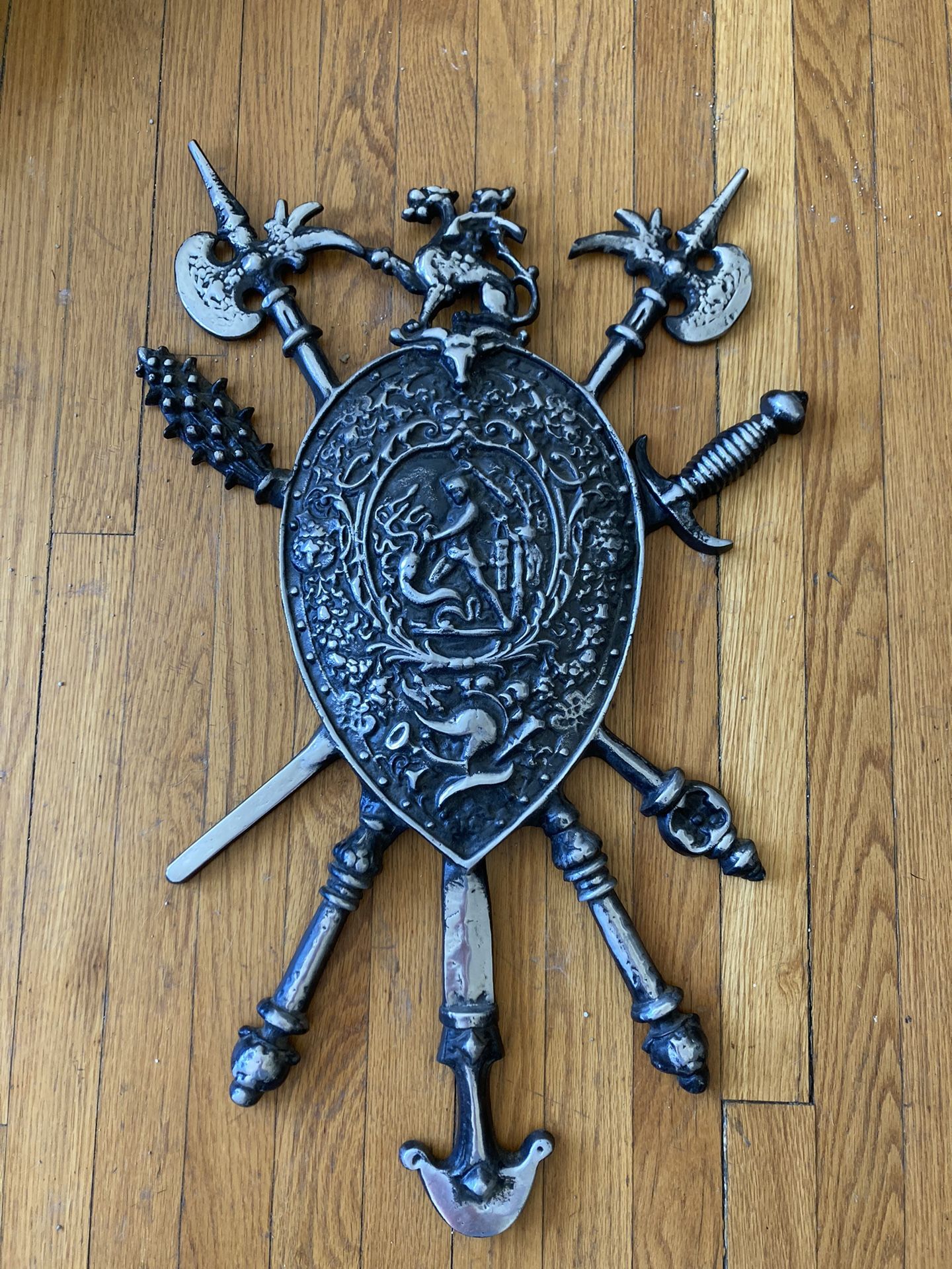 Japanese Wall Decor/Crest