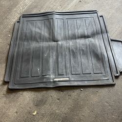 Range Rover Sport Rear Rubber Mat 