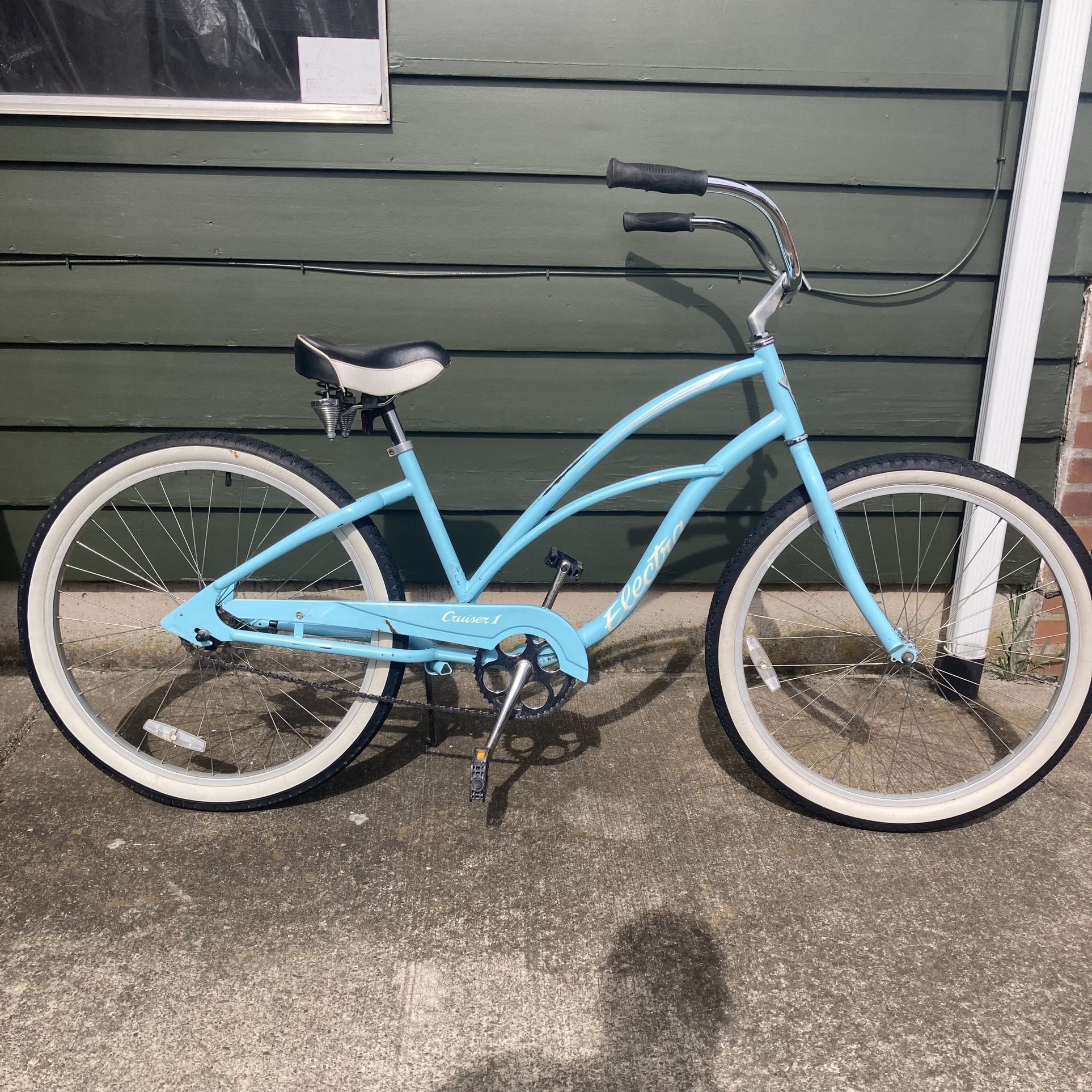 Electra Cruiser 1 Single Speed Cruiser. Distressed/ Rustic Rideable. 