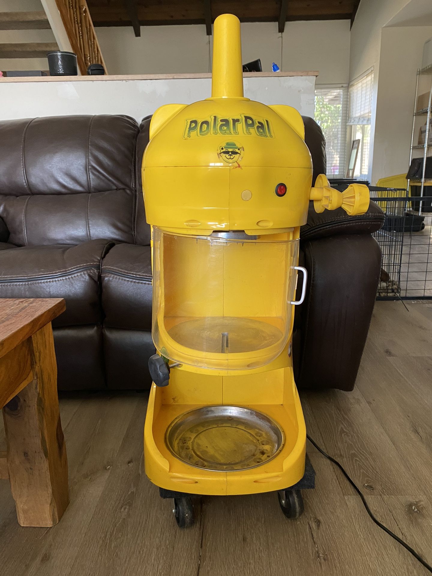 Polar Pal Snow Cone Machine