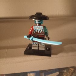 Lego NINJAGO Ice Samurai Minifigure 
