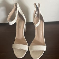 Size 10 White SHEIN Heels 