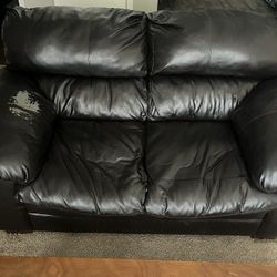 Couch & Loveseat 