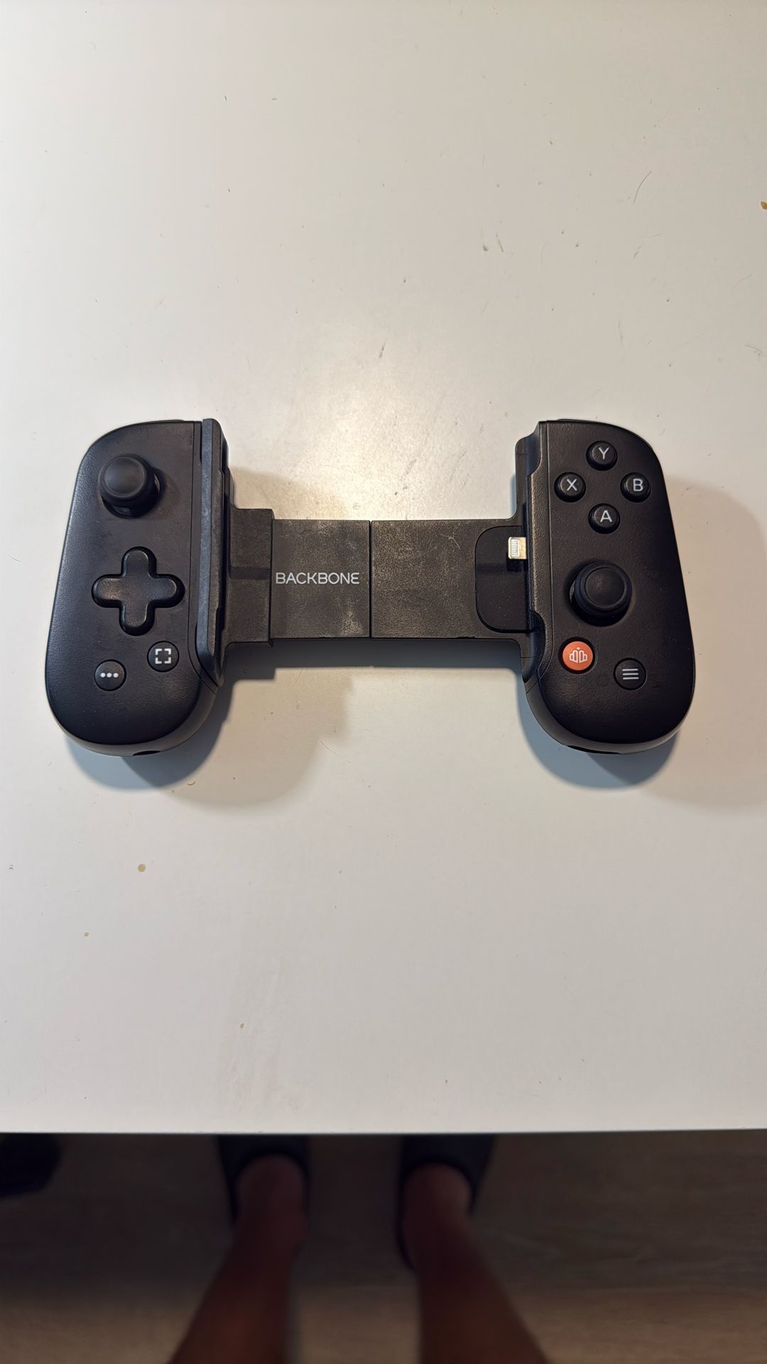 Backbone Controller - Xbox iPhone
