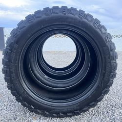 (3) 35x12.50.R22 MT Tires Llantas