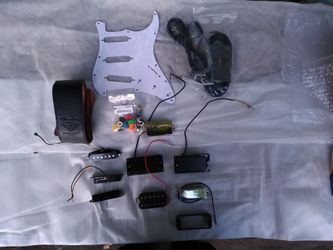 Random guitar stuff. Mostley pickups