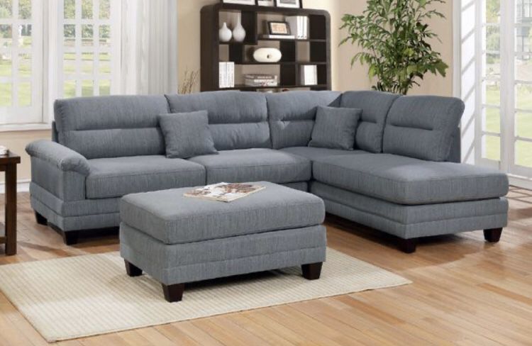 Grey sectional sofa w/ ottoman reversible chaise 104”x75”