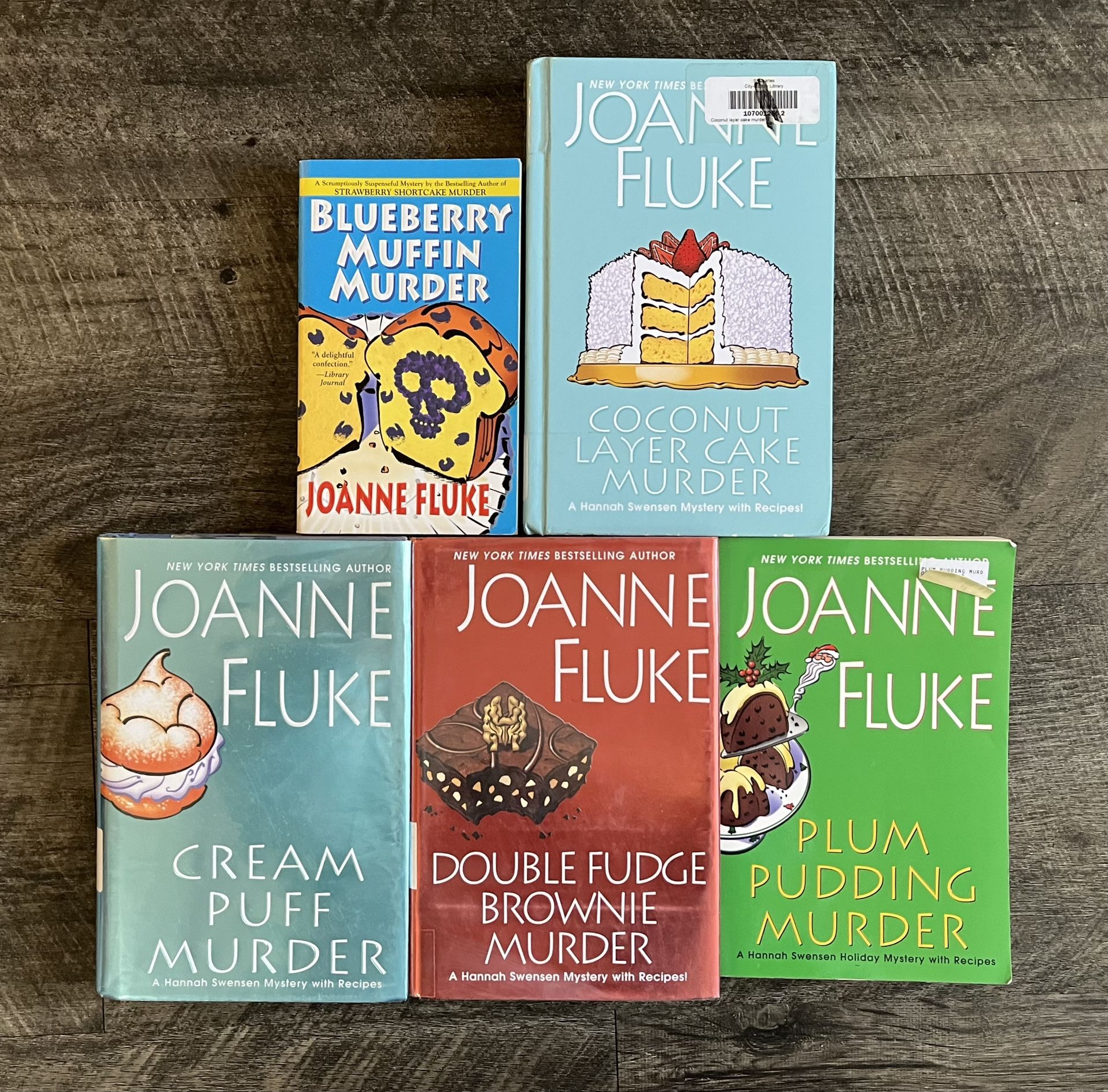 Hannah Swensen Mystery Series Books (W/ Recipes), LOT OF 5