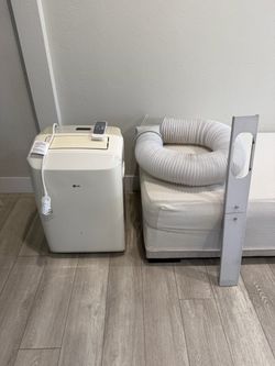 LG air conditioner with remote n kits