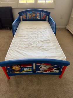 Kids bed