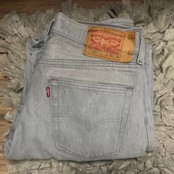 Levi’s 501s Shrink-to-Fit