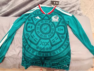 Mexico jersey size medium