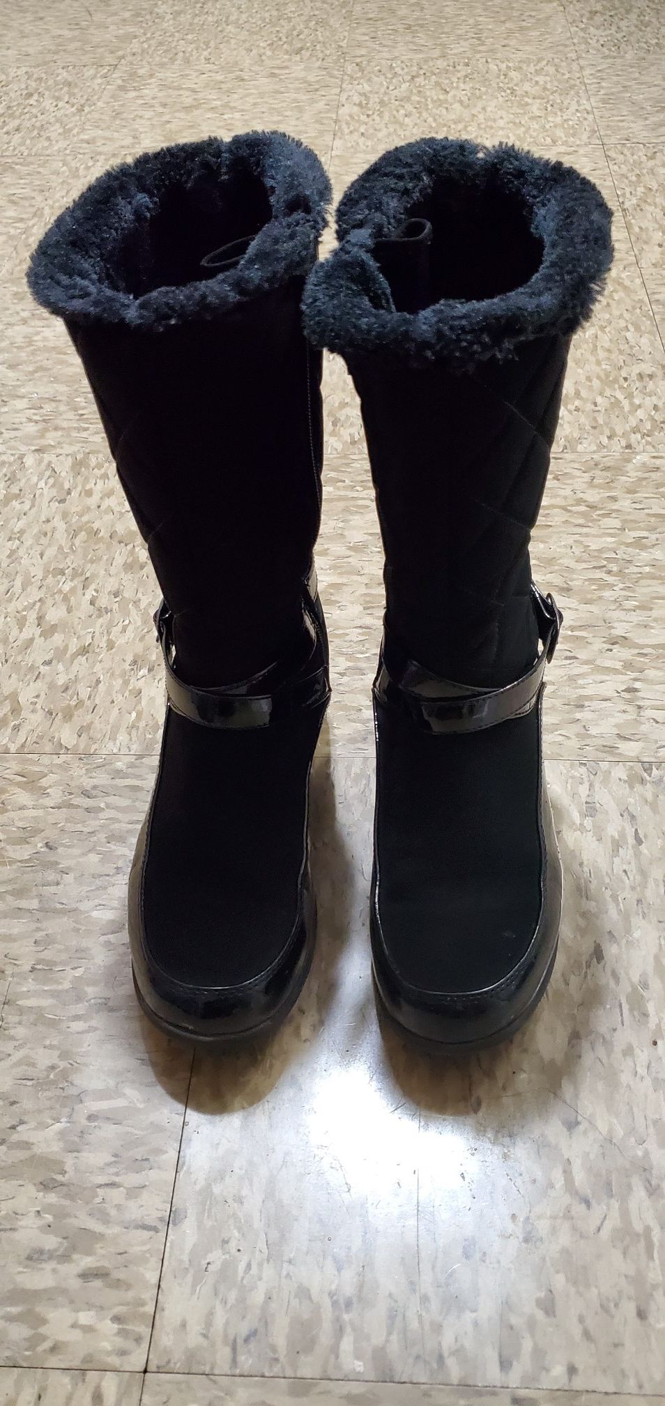 Women Khombu boot size 8 M black