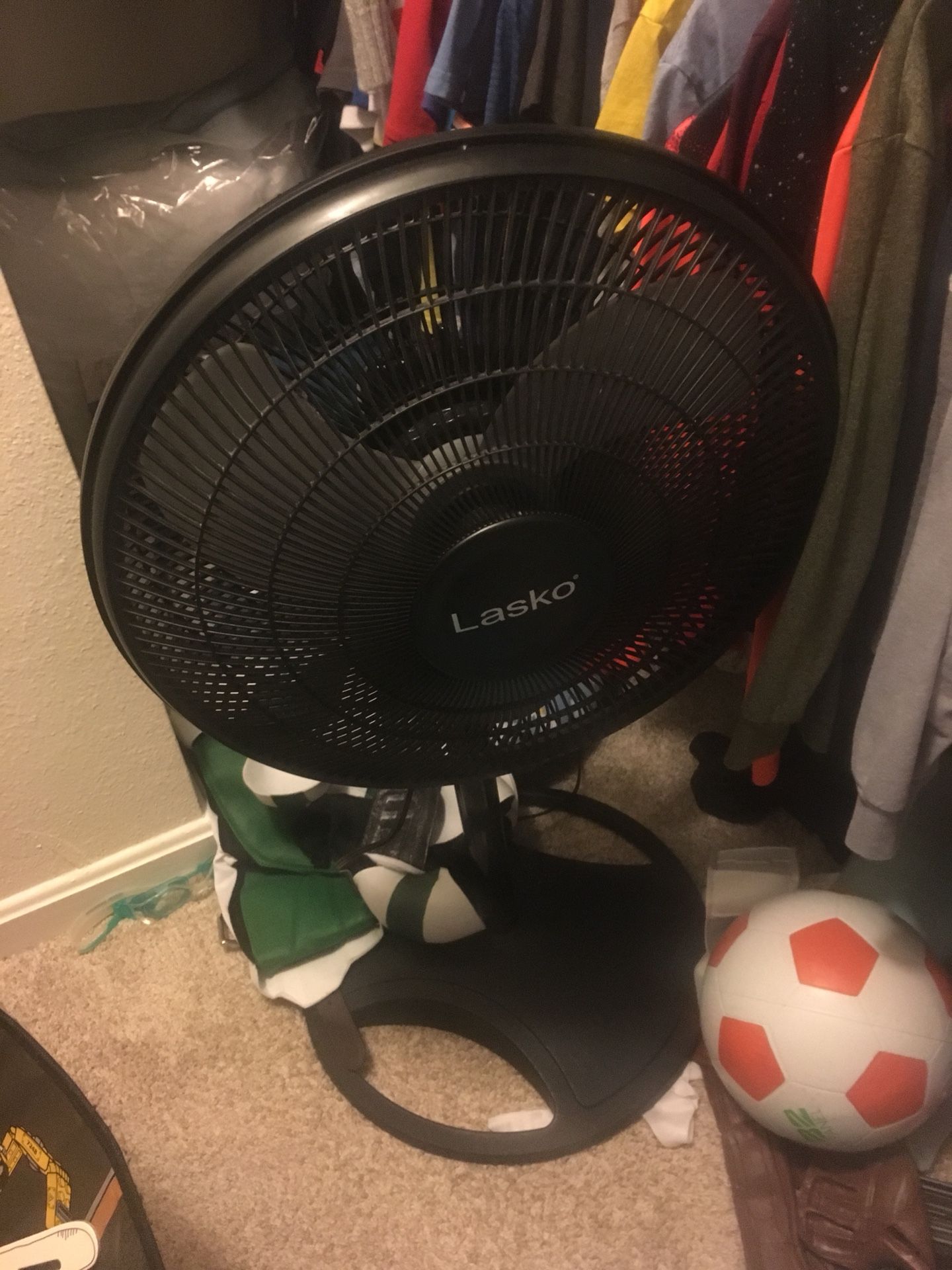 Lasko Pedestal Fan