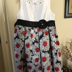 Cute And Modern Floral Girl’s Dress