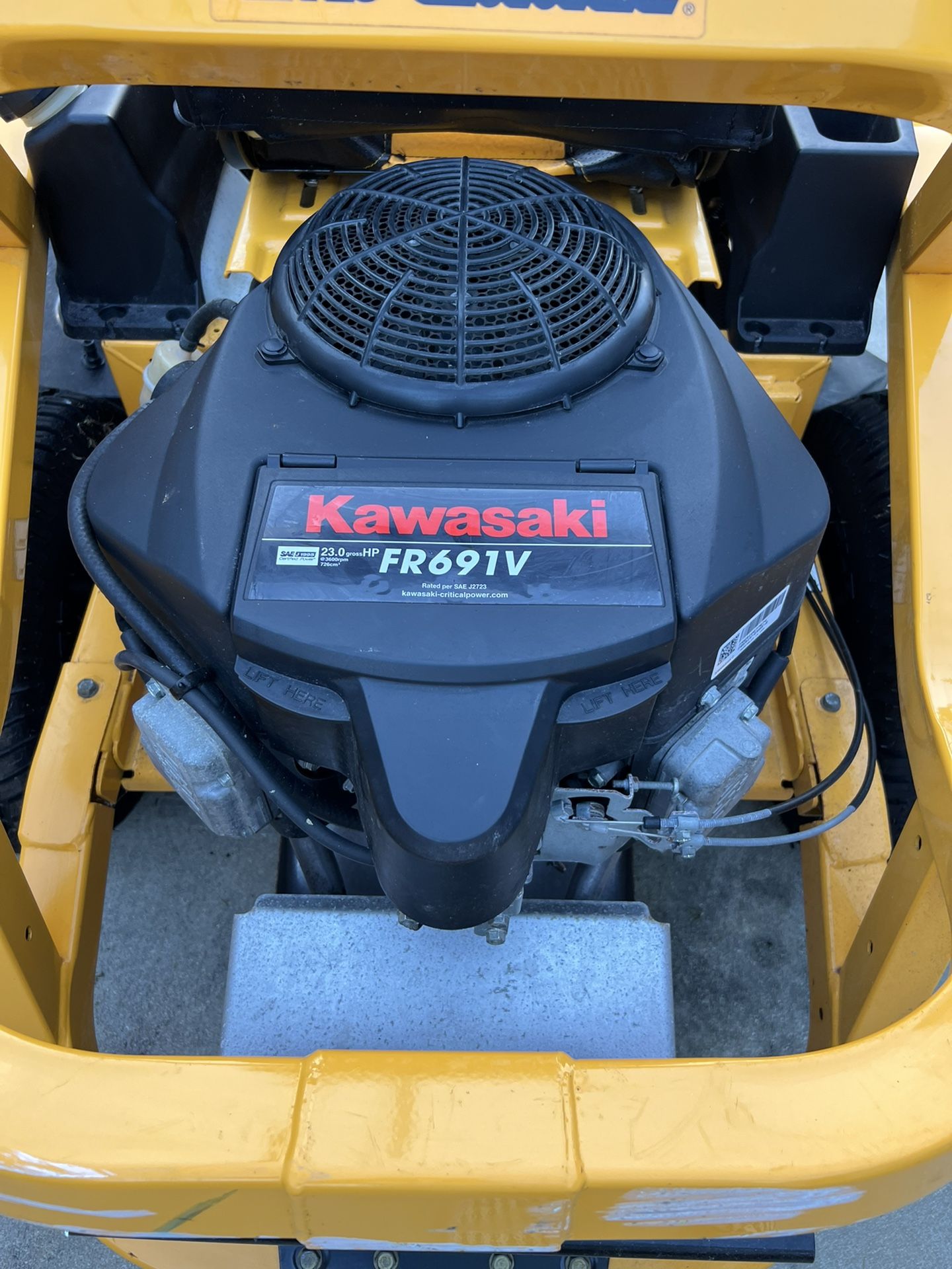 Cub Cadet ZT 50” Riding Mower Low Hours , Rarely Used for Sale in