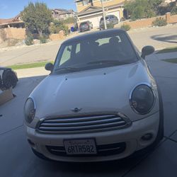 2011 MINI COOPER