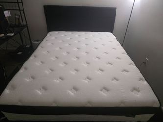 Queen Mattress, 14 In Hybrid, Memory Foam and Pocket and Modern Queen Platform Bed Frame with 4 Drawers