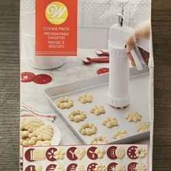 WILTON Cookie Press Box Set Spritz Cookie 12 Discs Complete Baking Cooking