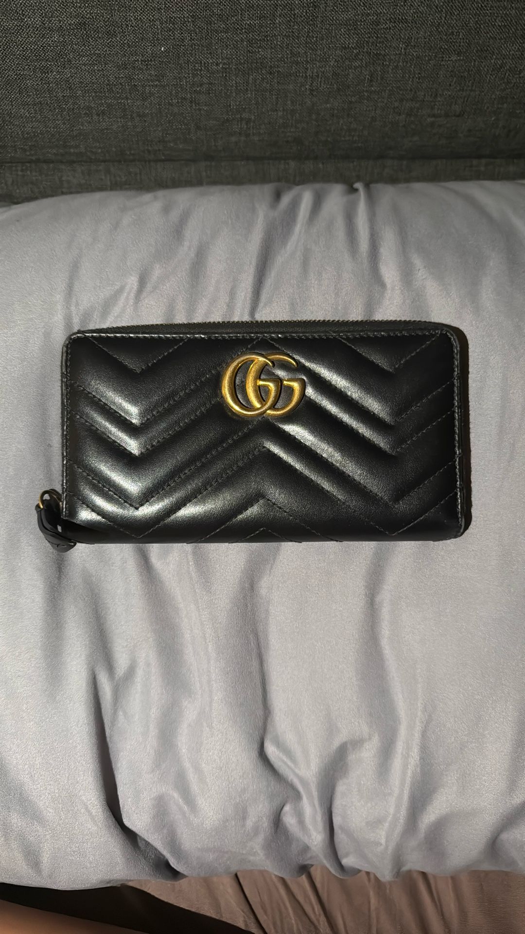 Gucci GG Marmont zip around wallet